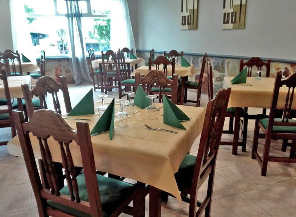 Hotel Real De Castilla Tordesillas Bagian luar foto