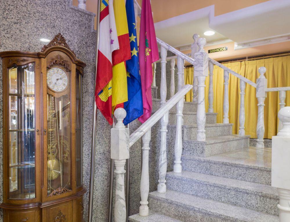 Hotel Real De Castilla Tordesillas Bagian luar foto