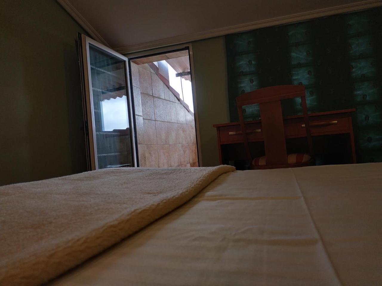 Hotel Real De Castilla Tordesillas Bagian luar foto